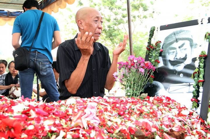 Pemakaman Pak Raden