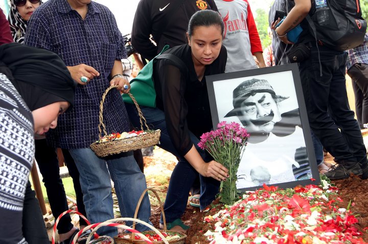 Pemakaman Pak Raden