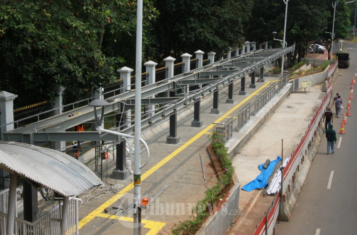 Pembangunan Halte Stasiun KA Palmerah