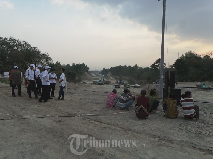 Pembangunan Jalan Tol Solo-Kertosono