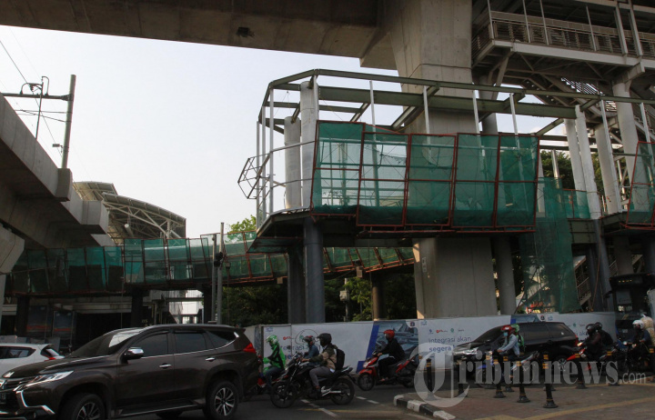 Pembangunan Skybridge untuk Integrasi Halte Trans Jakarta