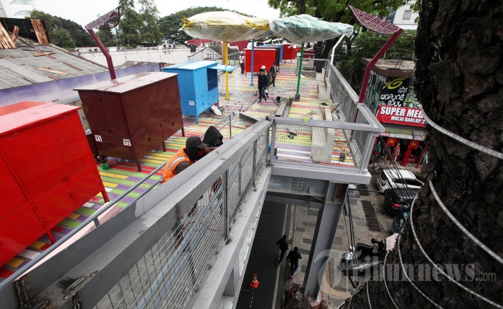 Pembangunan Skywalk Cihampelas