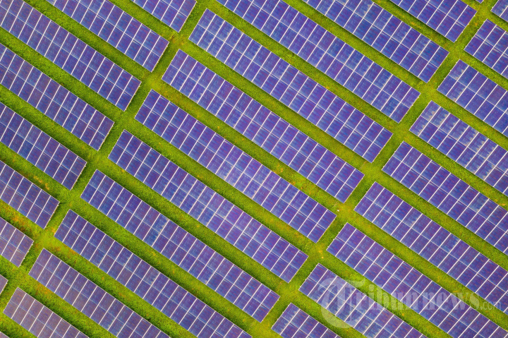 Pembangunan Solar Panel di Riau