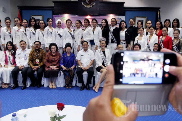 Pembekalan Puteri Indonesia Oleh BNN