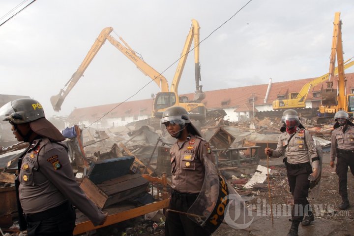 Pembongkaran Kawasan Pasar Ikan Luar Batang