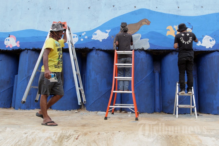 Pembuatan Mural Bertemakan Kehidupan Laut