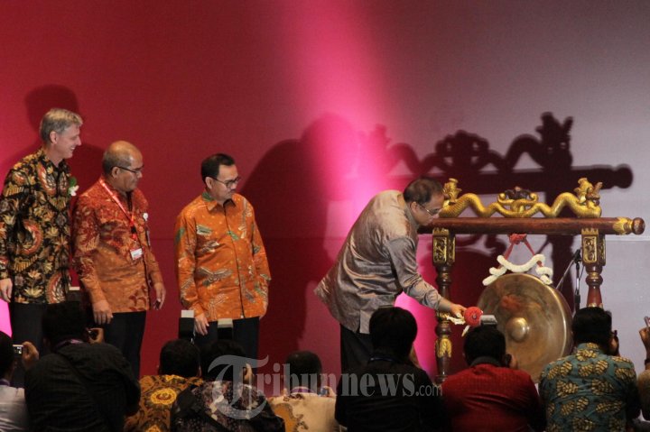 Pembukaan Pameran IPA 2015 Dihadiri Dua Menteri