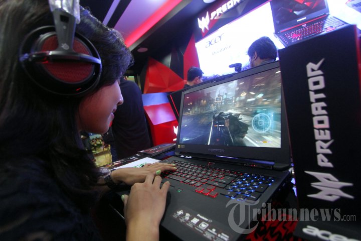 Pembukaan Predator Store Gaming