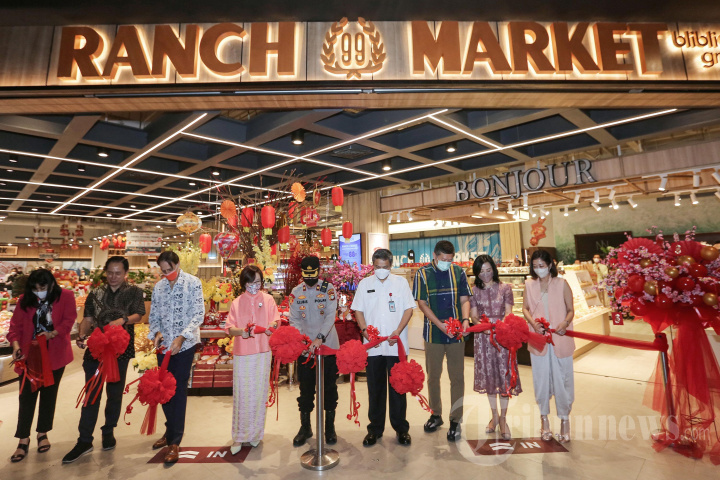 Pembukaan Ranch Market Living World