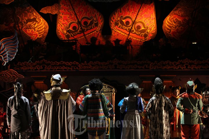 Pementasan Teater Republik Cangik