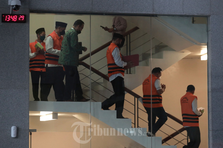 Pemeriksaan Lanjutan Kasus Suap Muara Enim