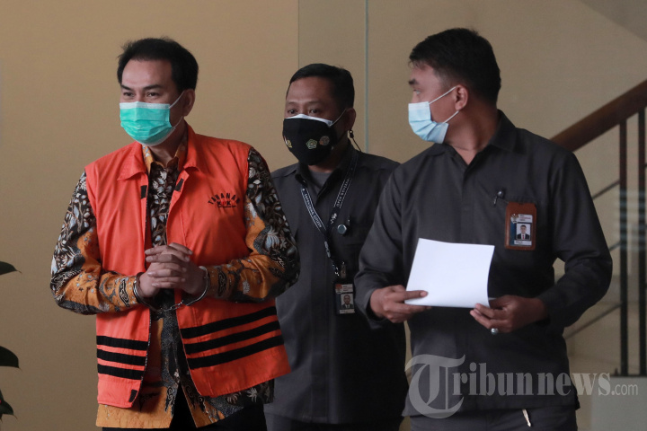 Pemeriksaan Perdana Azis Syamsuddin