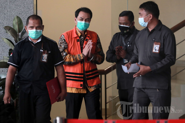 Pemeriksaan Perdana Azis Syamsuddin