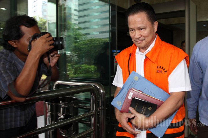 Pemeriksaan Perdana Bobby Mamahit