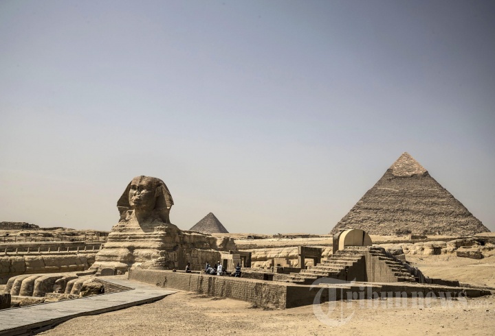 Pemerintah Mesir Lakukan Penyemprotan Disinfektan ke Komplek Piramida Giza