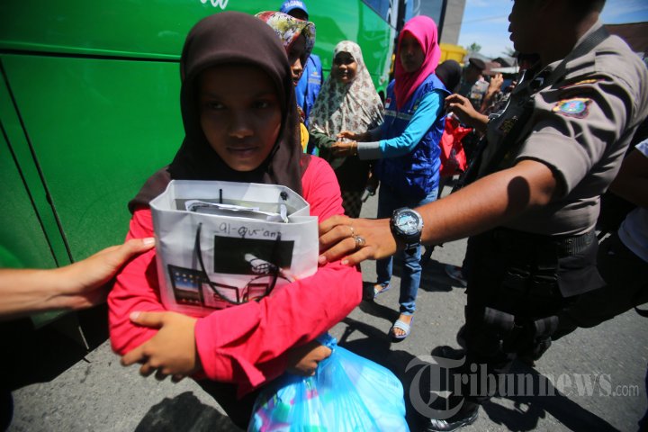 Pemindahan Penampungan Pengungsi Rohingya di Medan