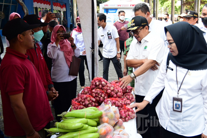 Pemkot Malang Gelar Operasi Pasar