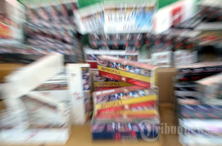Pemusnahan Rokok Ilegal di Surabaya