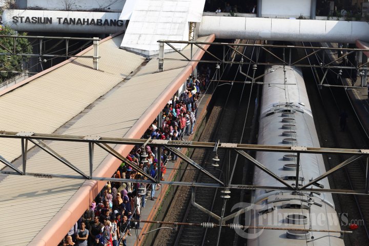 Penambahan Kapasitas Angkut KRL