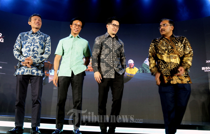 Penawaran Saham PT AMMAN Mineral Internasional Tbk