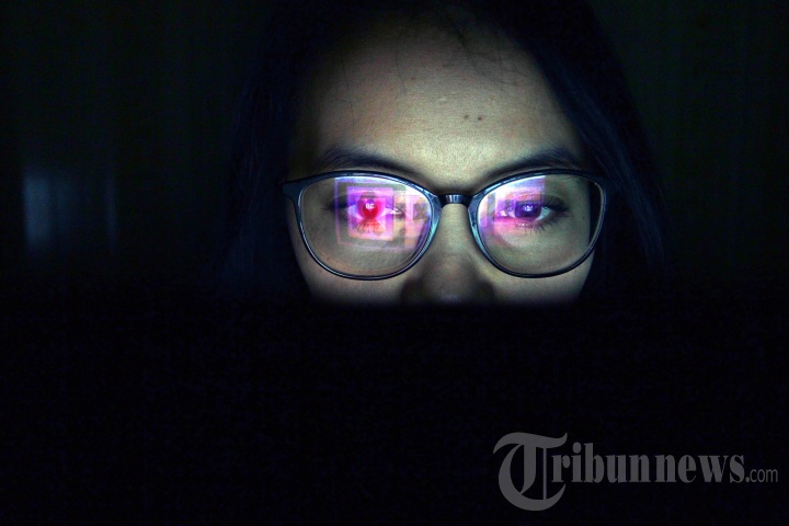 Pencarian Informasi Tentang HIV-Aids Lewat Internet