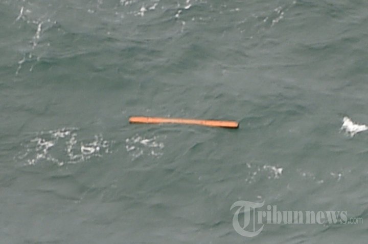 Penemuan Serpihan Pesawat AirAsia