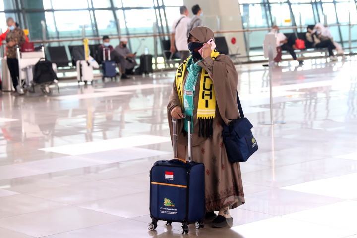 Penerbangan Umrah Perdana di Masa Pandemi