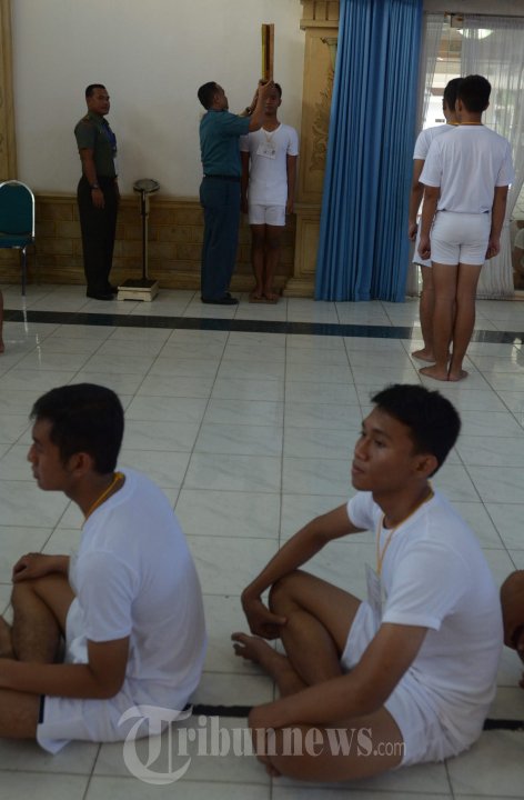 Penerimaan Calon Taruna-Taruni Akademi TNI 2015