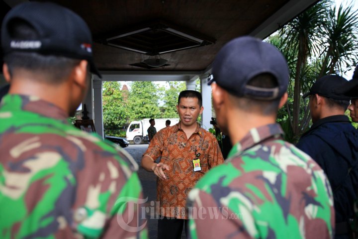 Pengamanan Pernikahan Putra Presiden Jokowi di Solo