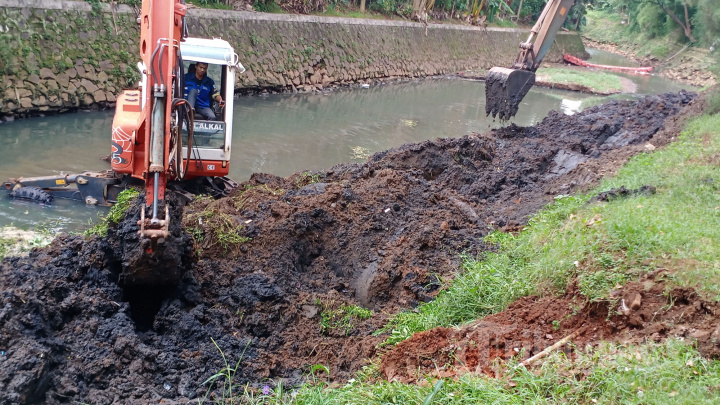 Pengerukan Kali Antisipasi Banjir