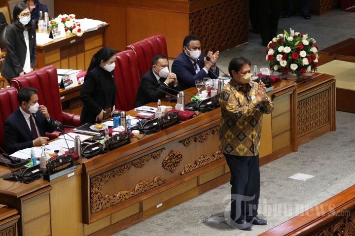 Pengesahan UU Cipta Kerja