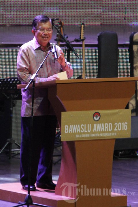 Penghargaan Bawaslu Award 2016