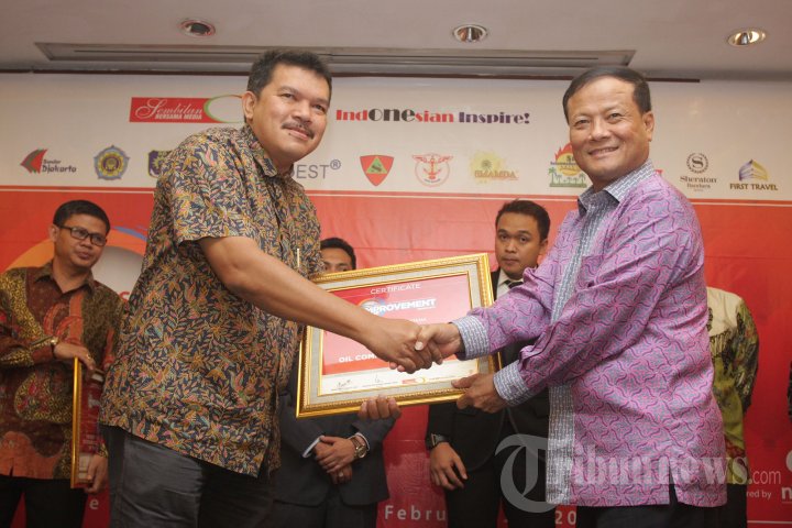 Penghargaan Indonesia Improvement Award 2015