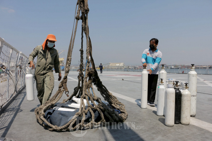 Pengisian Oksigen Medis Gratis di KRI dr Soeharso-990 Semarang