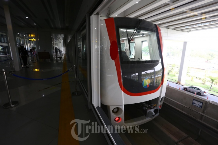 Pengoprasian Perdana Skytrain Bandara Soekarno-Hatta