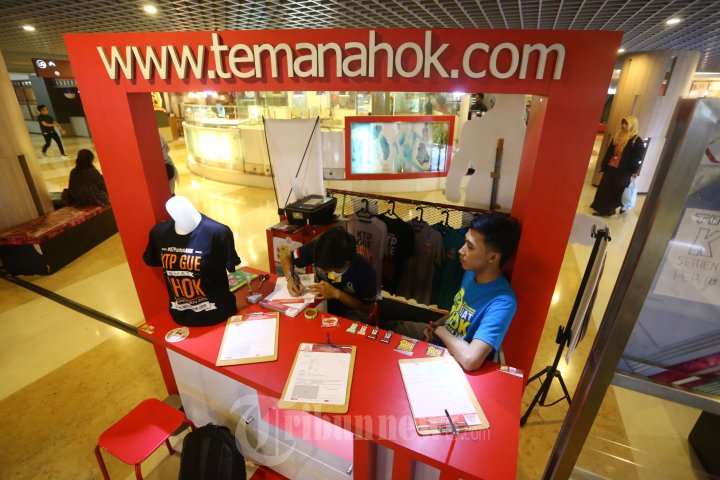 Pengumpulan KTP Dukungan Pasangan Cagub Ahok-Heru