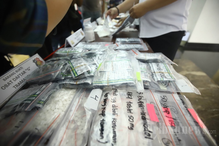 Pengungkapan Peredaran Obat Daftar G Tanpa Ijin