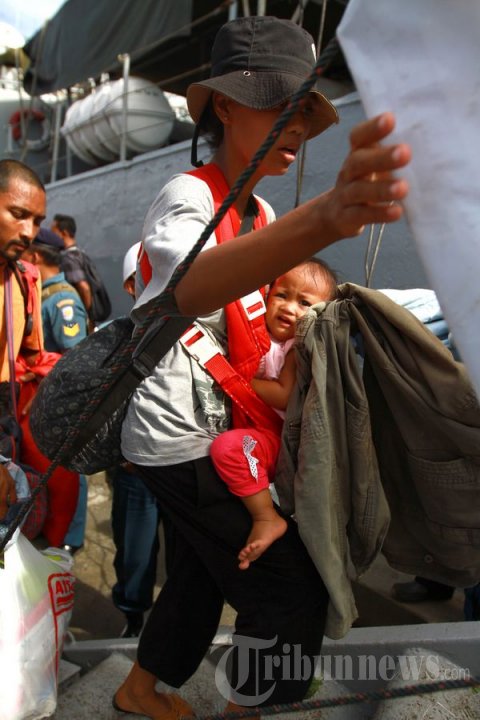 Pengungsi Eks Gafatar Dipulangkan dari Pontianak