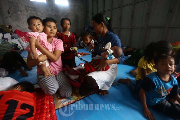 Pengungsi Korban Banjir Bandang Garut