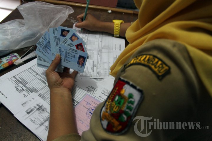 Peningkatan Pemohon e-KTP di Pekanbaru