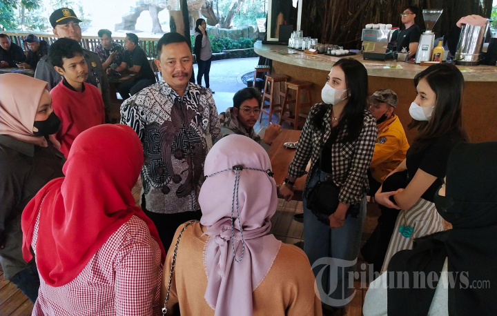 Penipuan Lowongan Kerja di Bandung Zoo