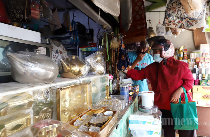 Penjual Oleh-Oleh Haji Terdampak Pandemi
