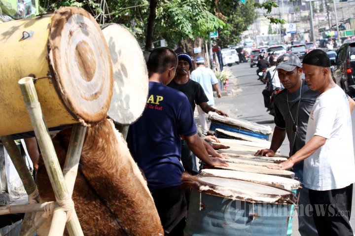 Penjualan Bedug Jelang Lebaran