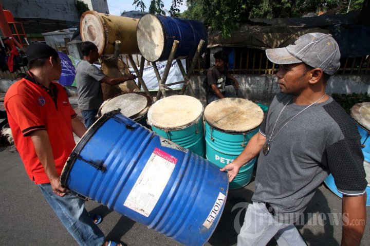 Penjualan Bedug Jelang Lebaran