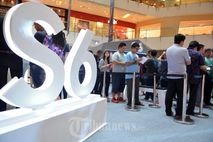 Penjualan Perdana Samsung Galaxy S6 edge