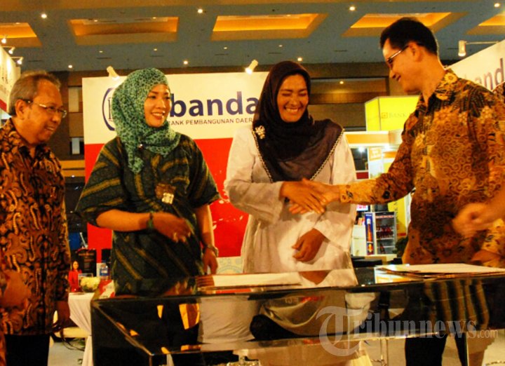 Penyaluran Kredit UMKM Bank DKI