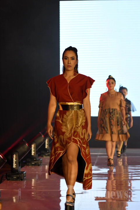 Penyandang Disabilitas Meriahkan Etnura Fashion Festival