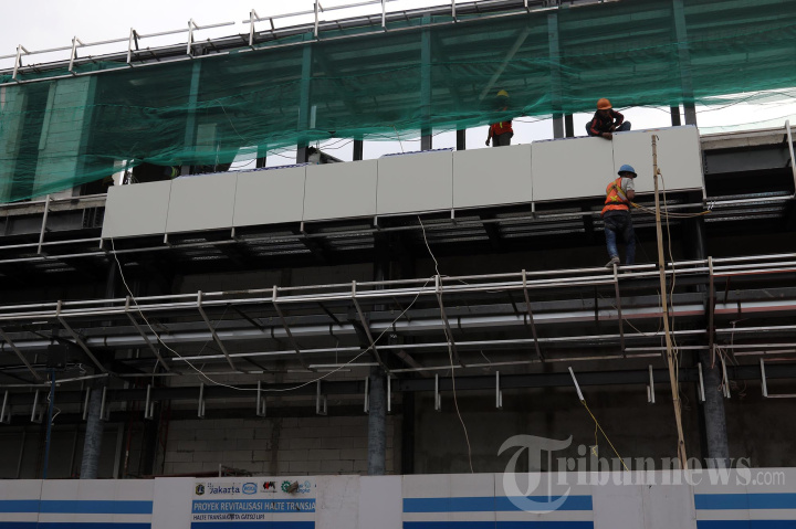 Penyelsaian Halte TransJakarta Gatot Subroto LIP
