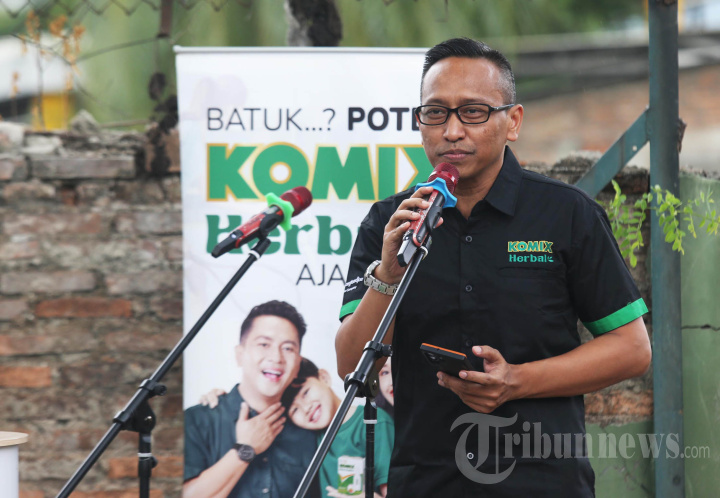 Penyerahan Hewan Kurban kepada DKM BNN