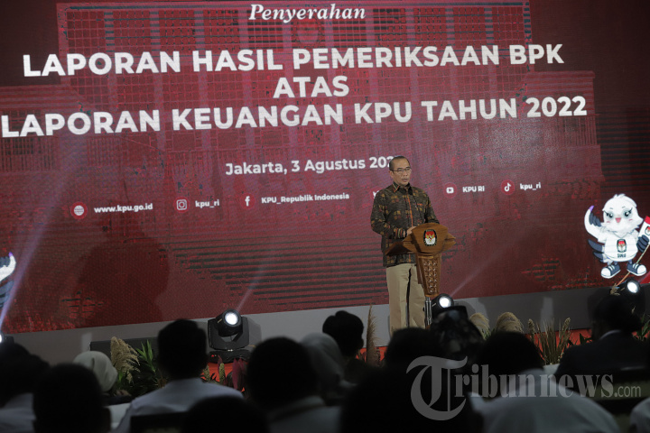 Penyerahan Laporan BPK Atas Laporan Keuangan KPU Tahun 2022